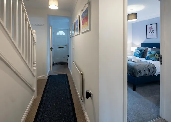 Park House By Cliftonvalley