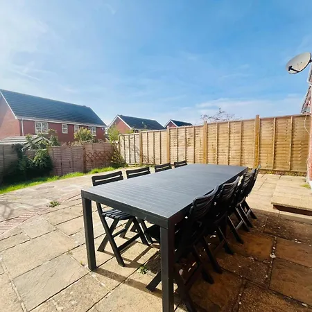 Park House By Cliftonvalley * Bristol